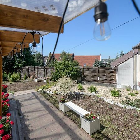 Illaberek Panzió Hotel Eger Exterior foto